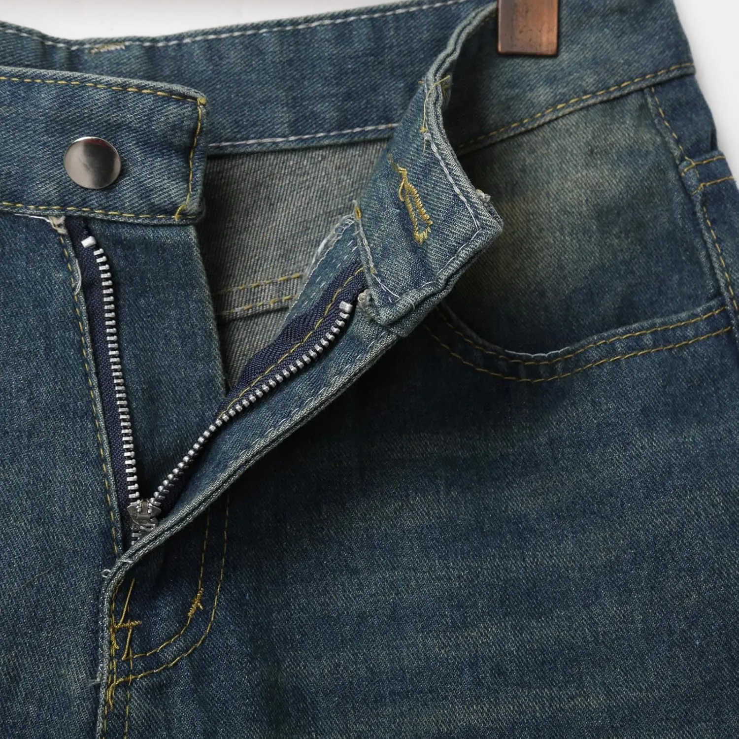 Mens Y2K Baggy Jean Shorts Summer Casual Hip Hop Skateboard Pants Loose Denim Shorts with Pockets Streetwear