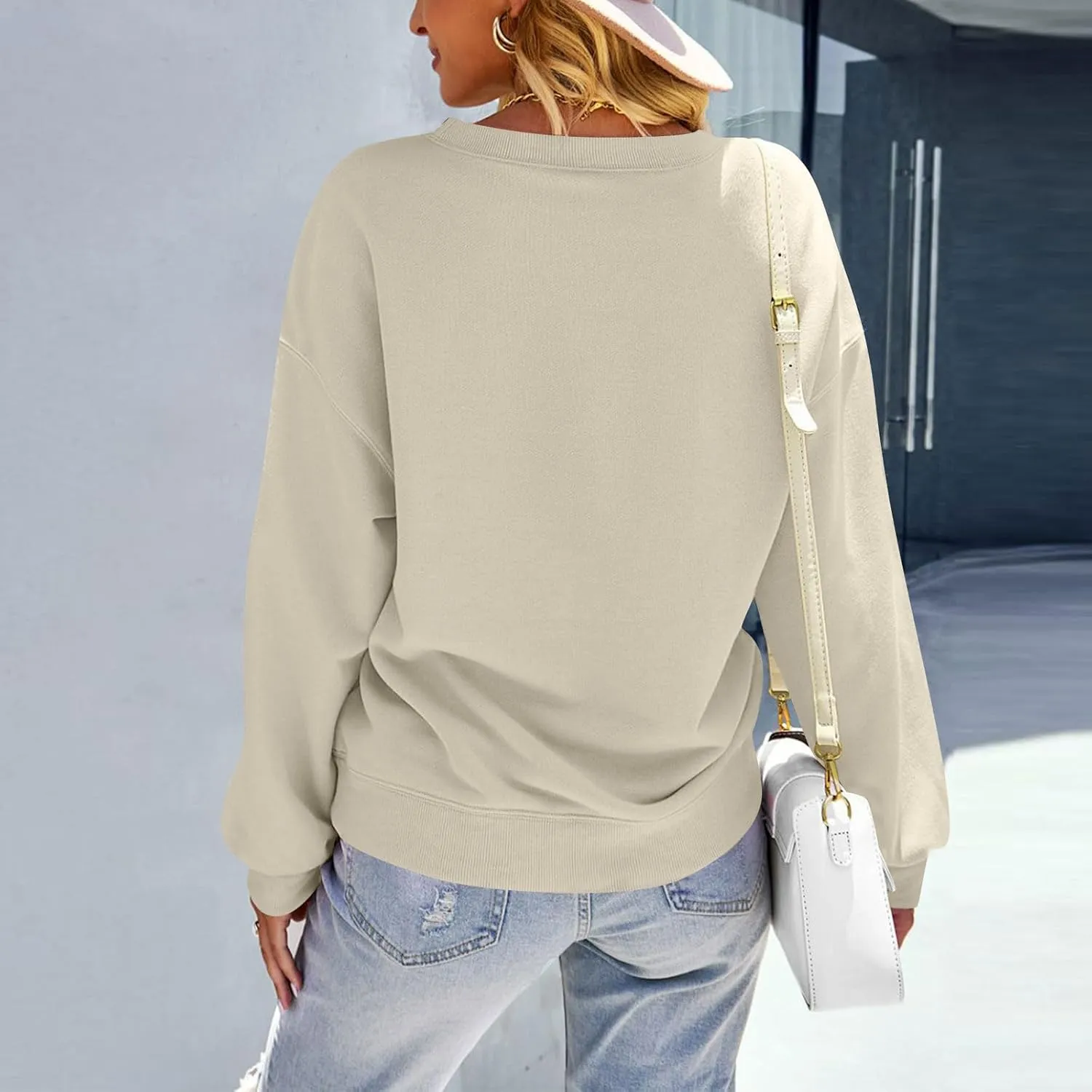 Women Crew Neck Sweatshirts Fall Casual Oversized Sweatshirts Long Sleeve Cute Preppy Sweatshirt Comfort Pullover