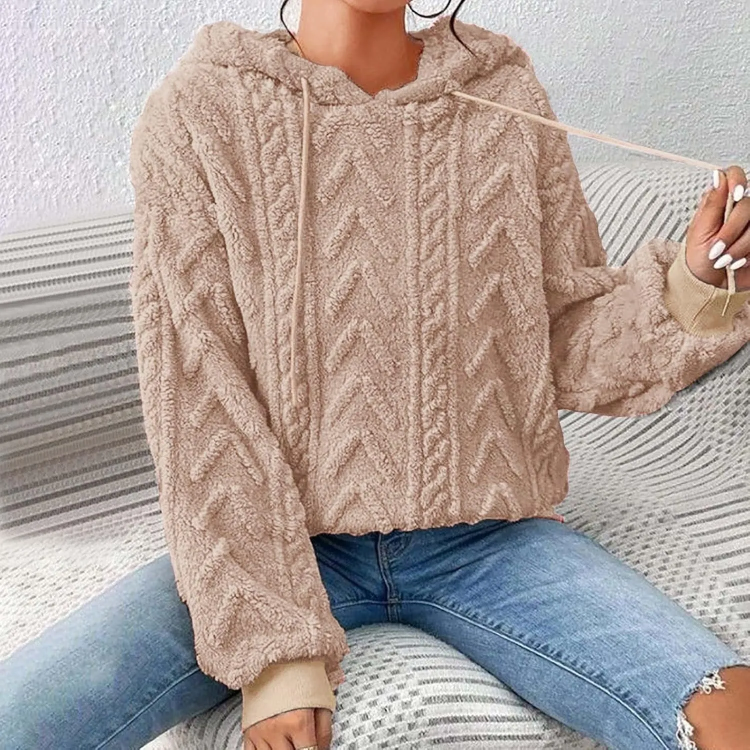Womens Hoodies Oversized Sweatshirts Pullover Womens Cute Fashion Sweatshirts Sweaters Casual Fashion Jackets Womens