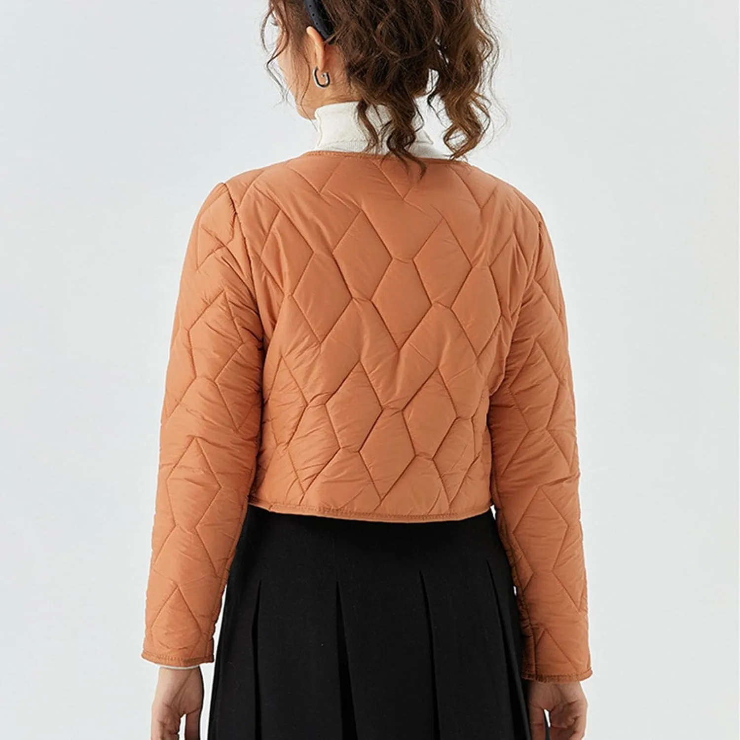 Womens Quilted Puffer Jackets Button Lightweight Down Coats Warm Casual Cropped Long Sleeve Crewneck Padded Outerwear