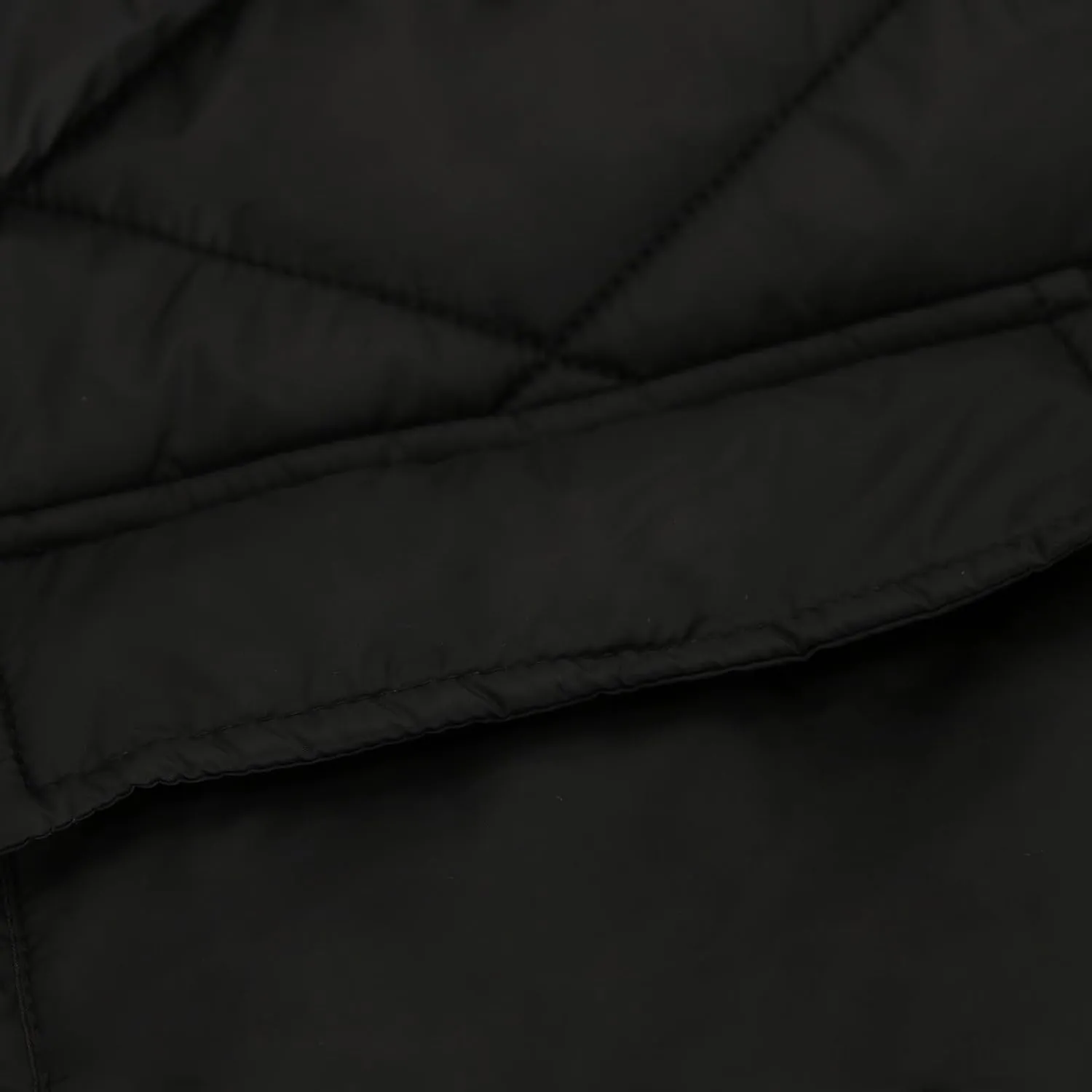 Womens Quilted Puffer Jackets Long Sleeve Button Up Down Coats Baggy Warm Lapel Diamond Padded Outerwear with Pockets